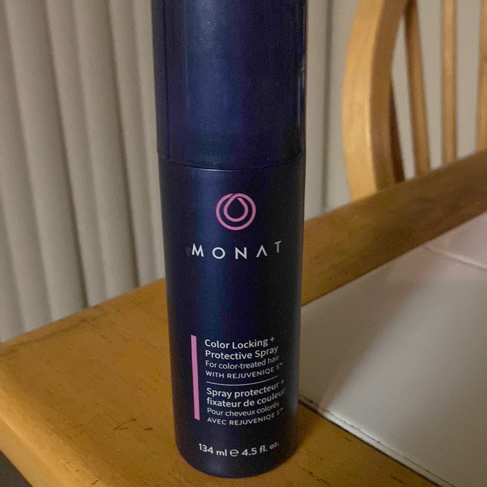 Color Locking Protective Spray